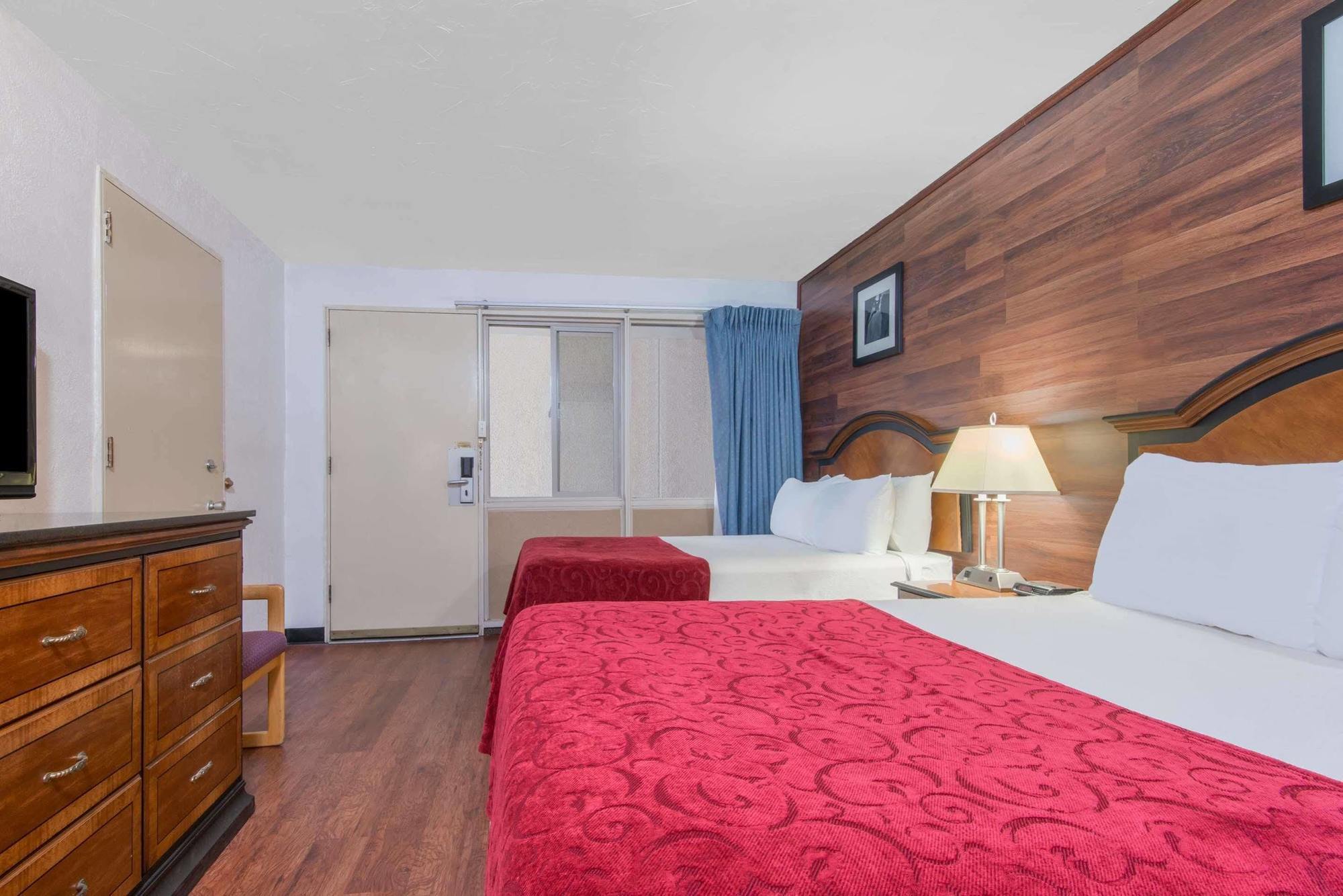 Days Inn Missoula University Ngoại thất bức ảnh